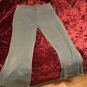 Boot flare jeans👖